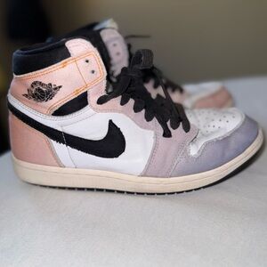 Nike Air Jordan 1 Retro High OG Skyline